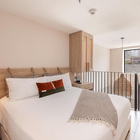 Landmark Hotel 메딜린 외부 사진