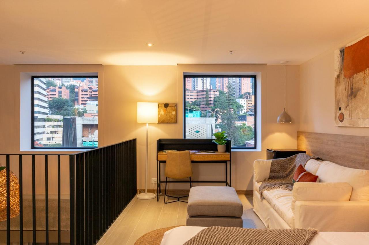 Landmark Hotel 메딜린 외부 사진