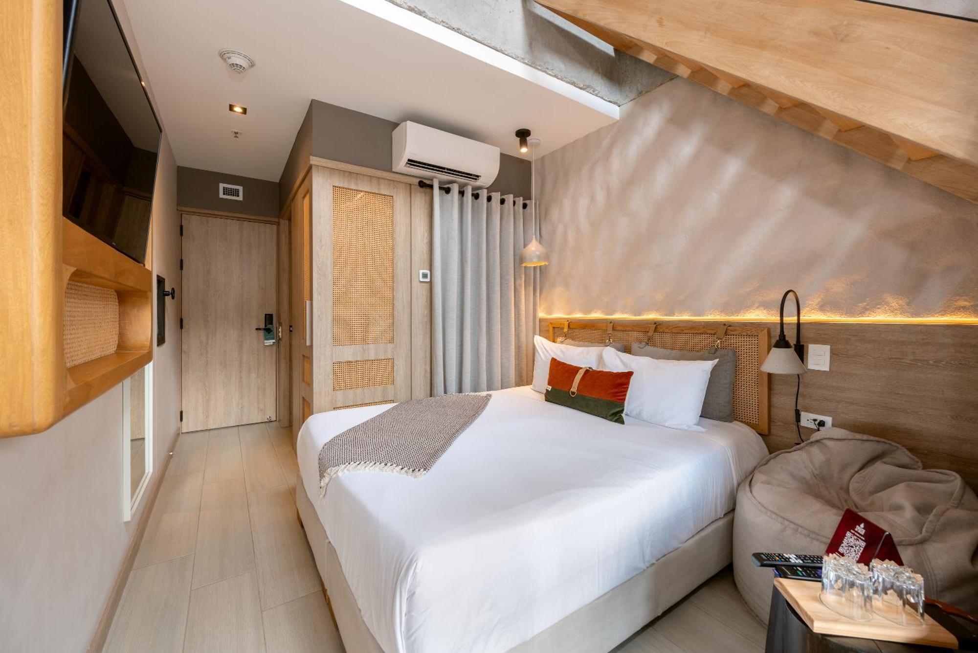 Landmark Hotel 메딜린 외부 사진