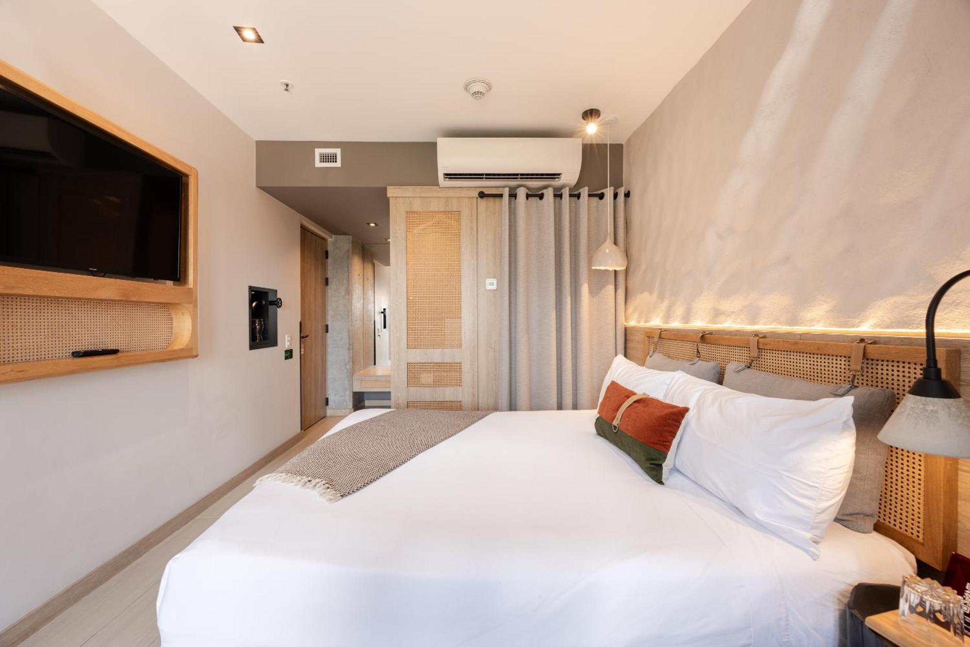 Landmark Hotel 메딜린 외부 사진