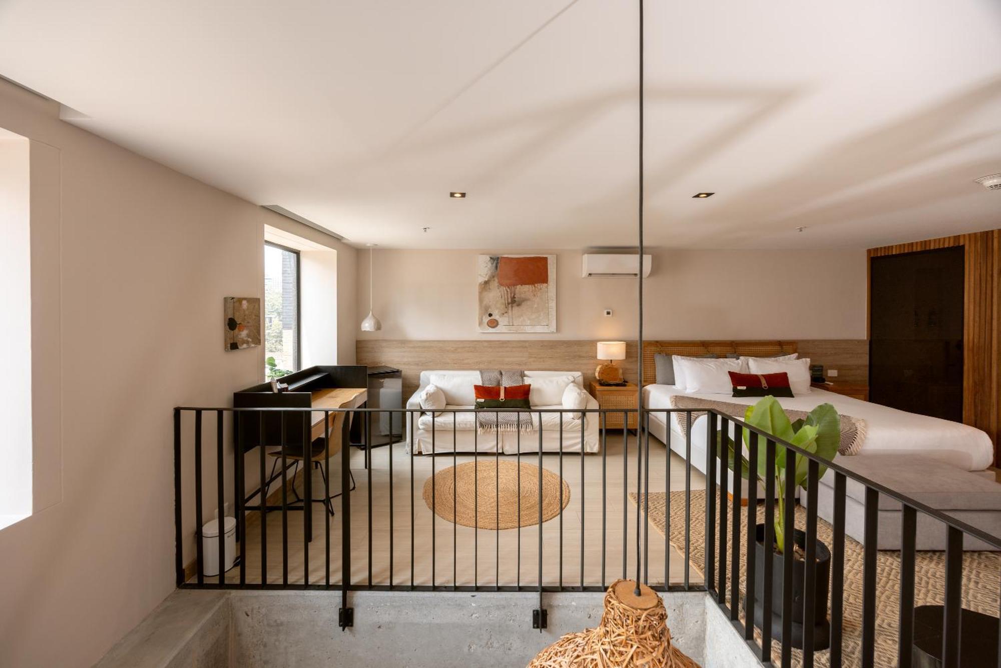 Landmark Hotel 메딜린 외부 사진