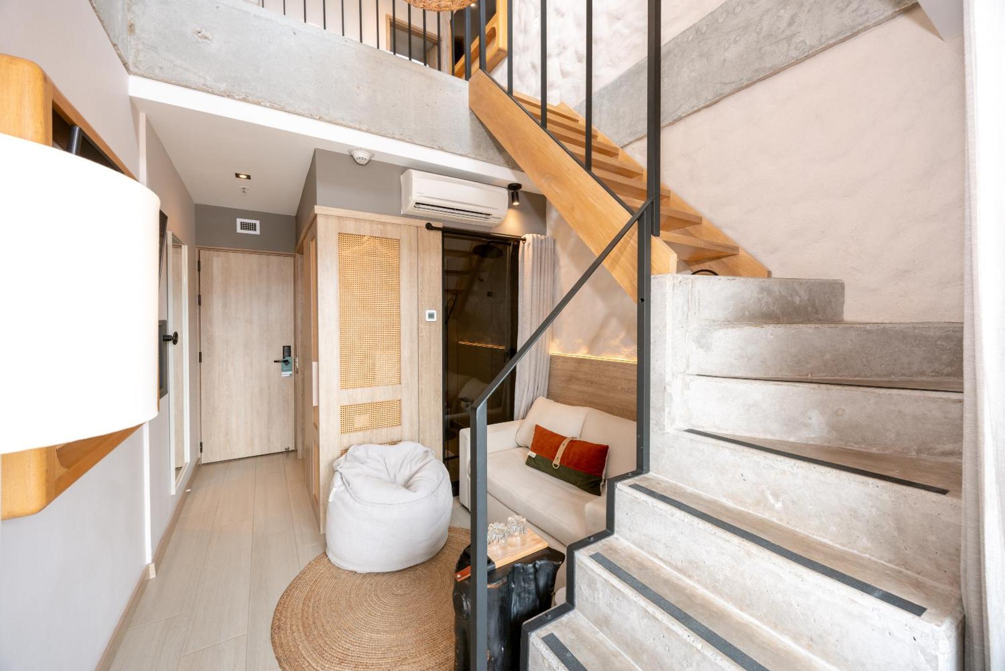 Landmark Hotel 메딜린 외부 사진