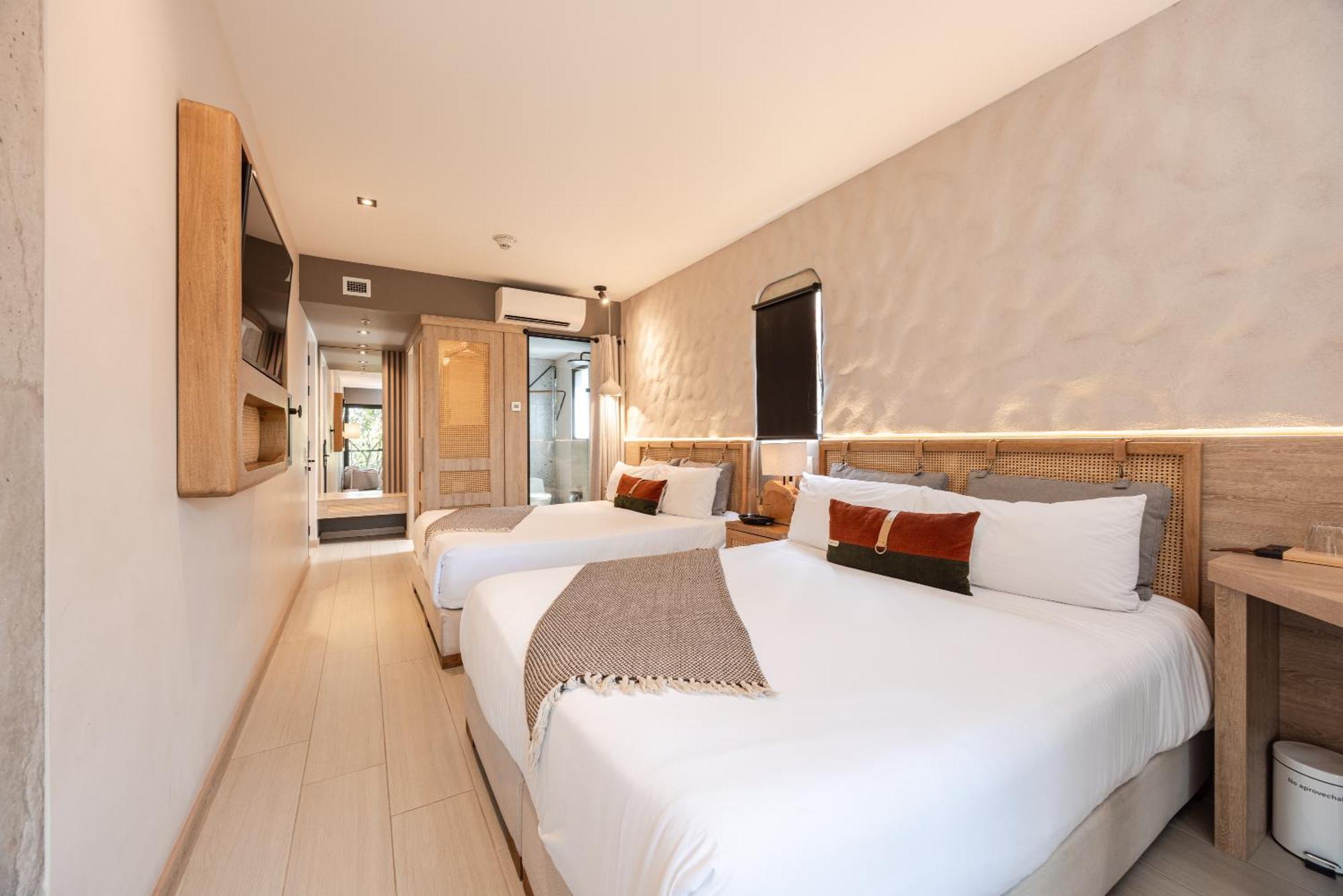 Landmark Hotel 메딜린 외부 사진